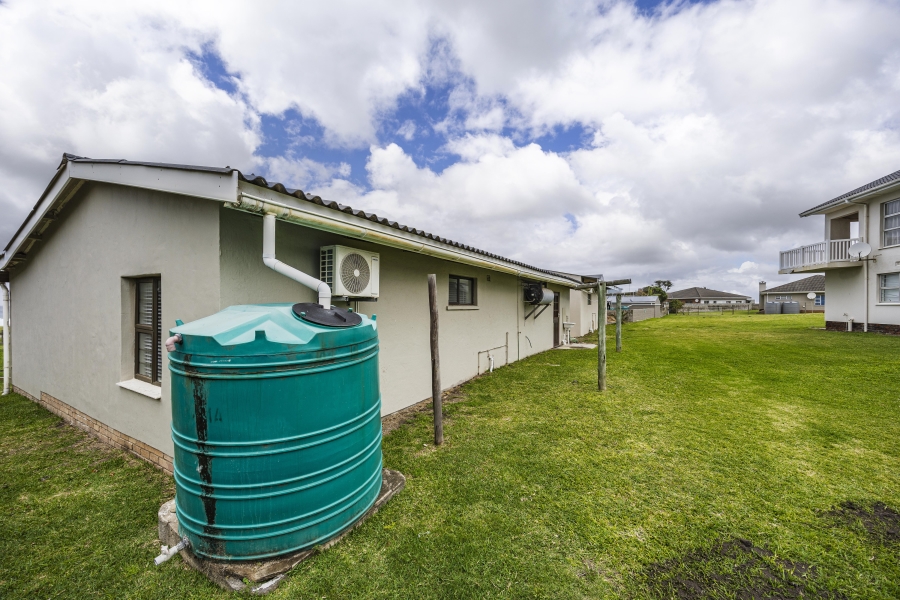 3 Bedroom Property for Sale in Marshstrand Eastern Cape
